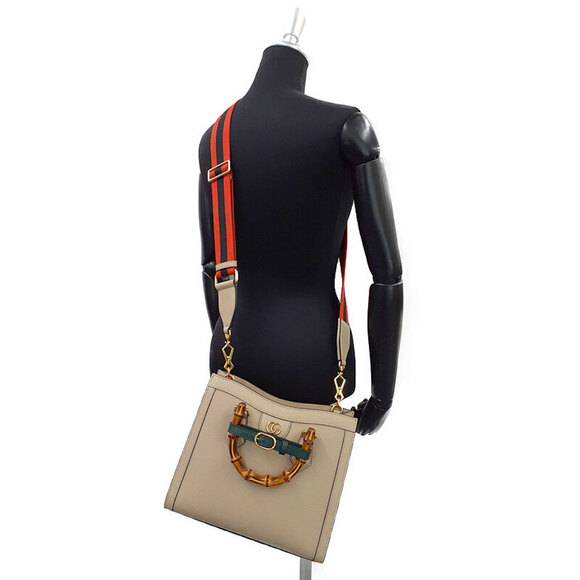 Gucci Diana Tote Bag - Picture 9 of 9